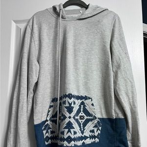 Women’s on the byas hoodie, medium